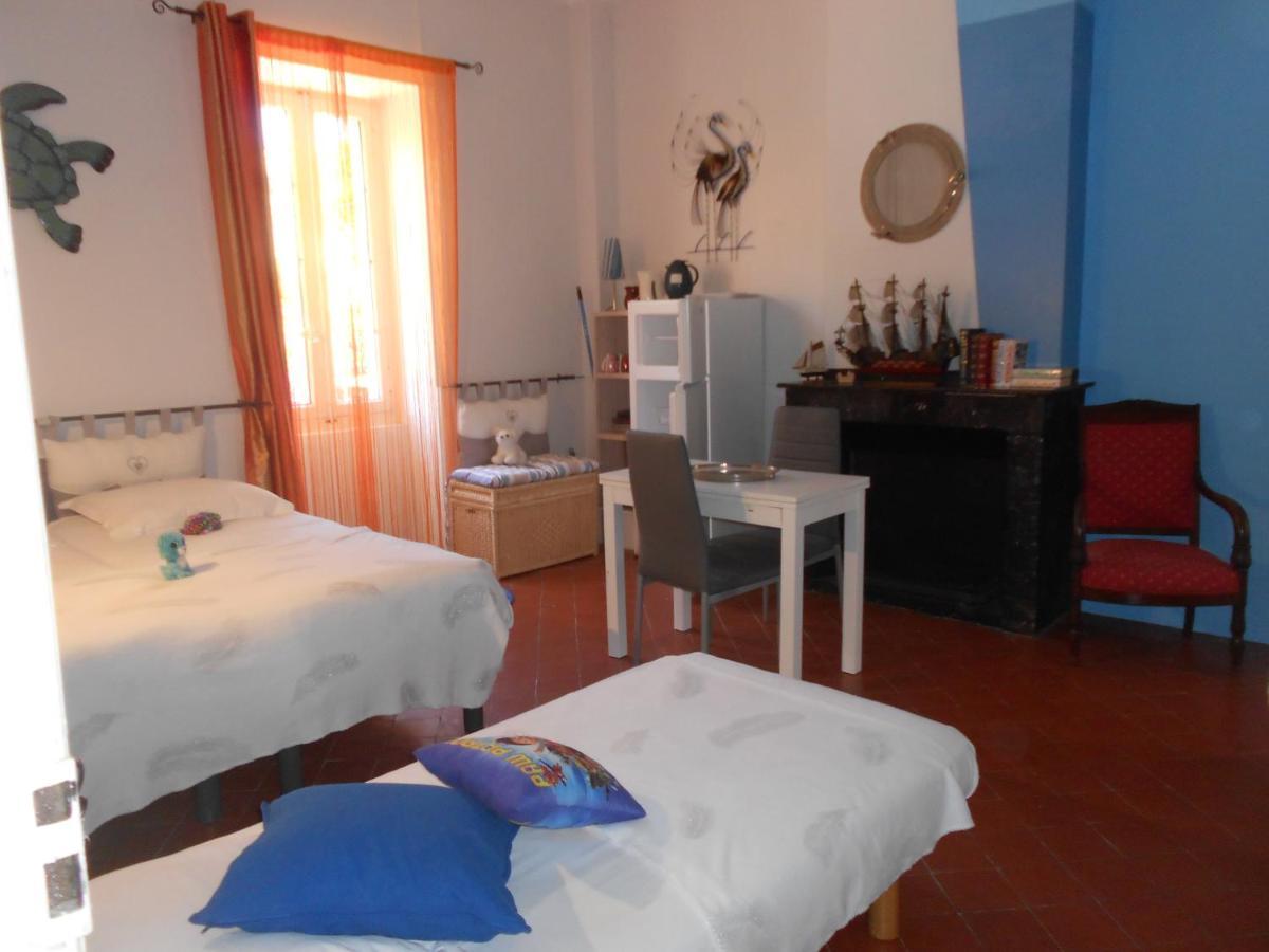 L'Abri Du Vent Bed and Breakfast Fitou Exterior foto